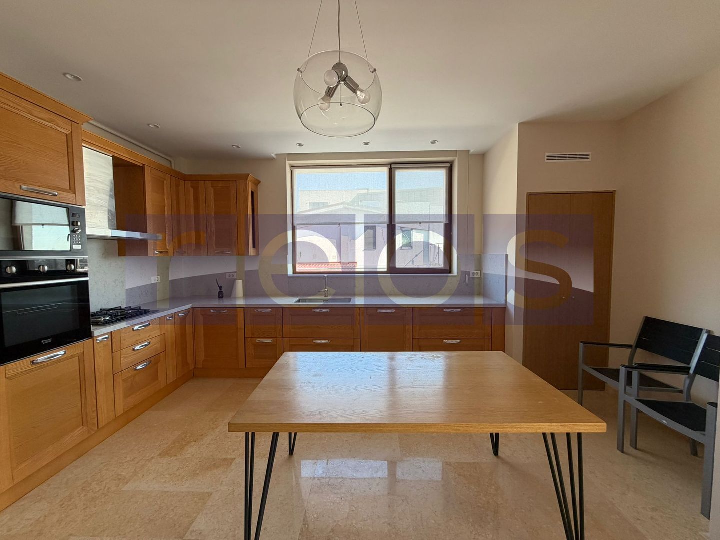 INCHIRIERE 4 CAMERE LUX | 200MP | NEMOBILAT | LOC PARCARE | VEDERE LAC - Poză 5