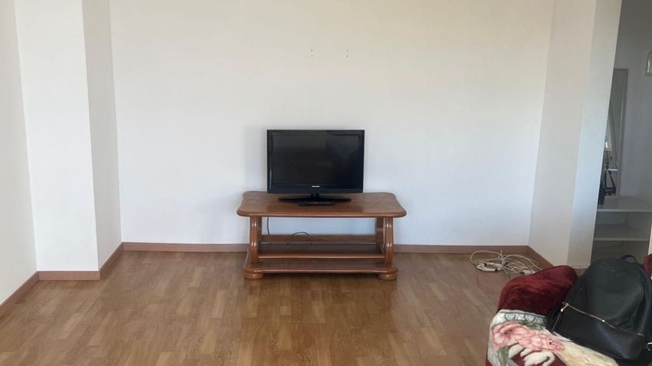 Appartament de vanzare - Poză 1