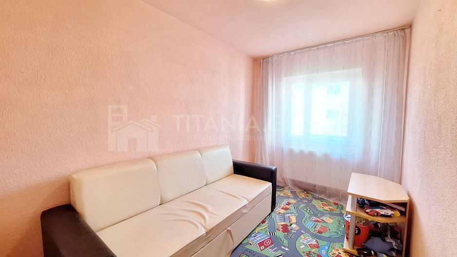 Apartament 3 camere la super pret - Poză 5