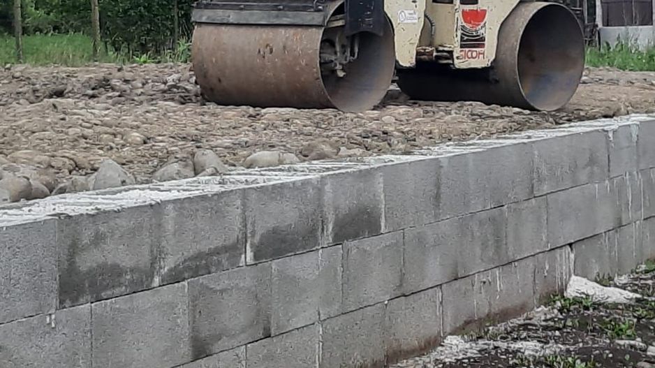 Casa 5 camere pe 1 nivel cu garaj si gard 176mp,1400mp teren - Poză 13
