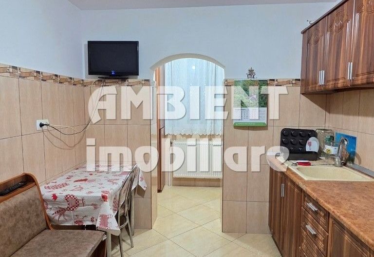 Apartament 3 camere, etaj 1, mobilat și utilat, zona GARĂ; - Poză 4