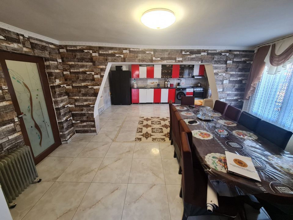 Vilă cu studio muzical și 7 camere – Calea Severinului, Târgu Jiu - Poză 4