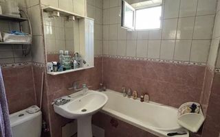 Vanzare apartament cu 3 camere, Mazepa 2, 73 mp, 104.900 EURO - Poză 4