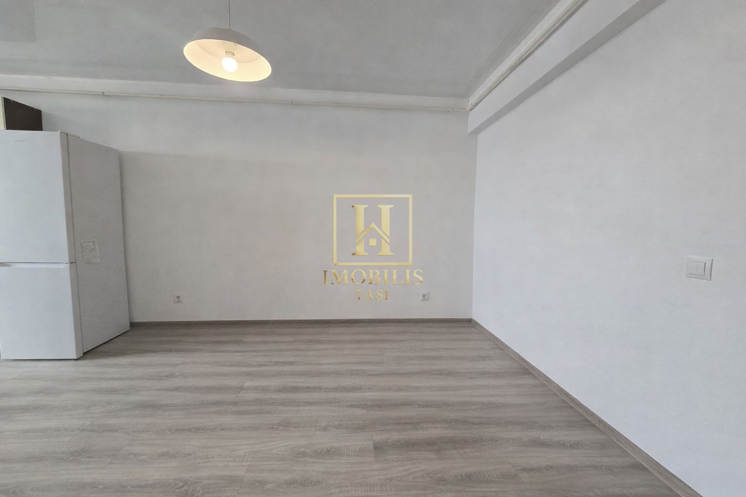 Apartament NOU 2 camere open space 50 mp Copou 104900 euro - Poză 4