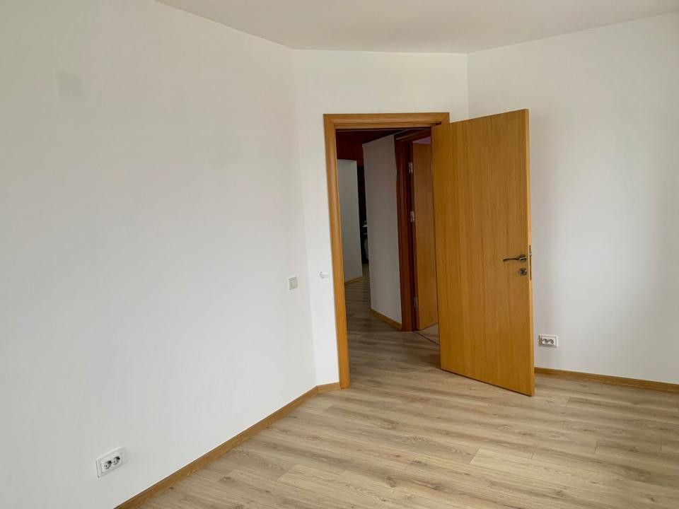 Vanzare Apartament 4 camere zona Gavana - Poză 8