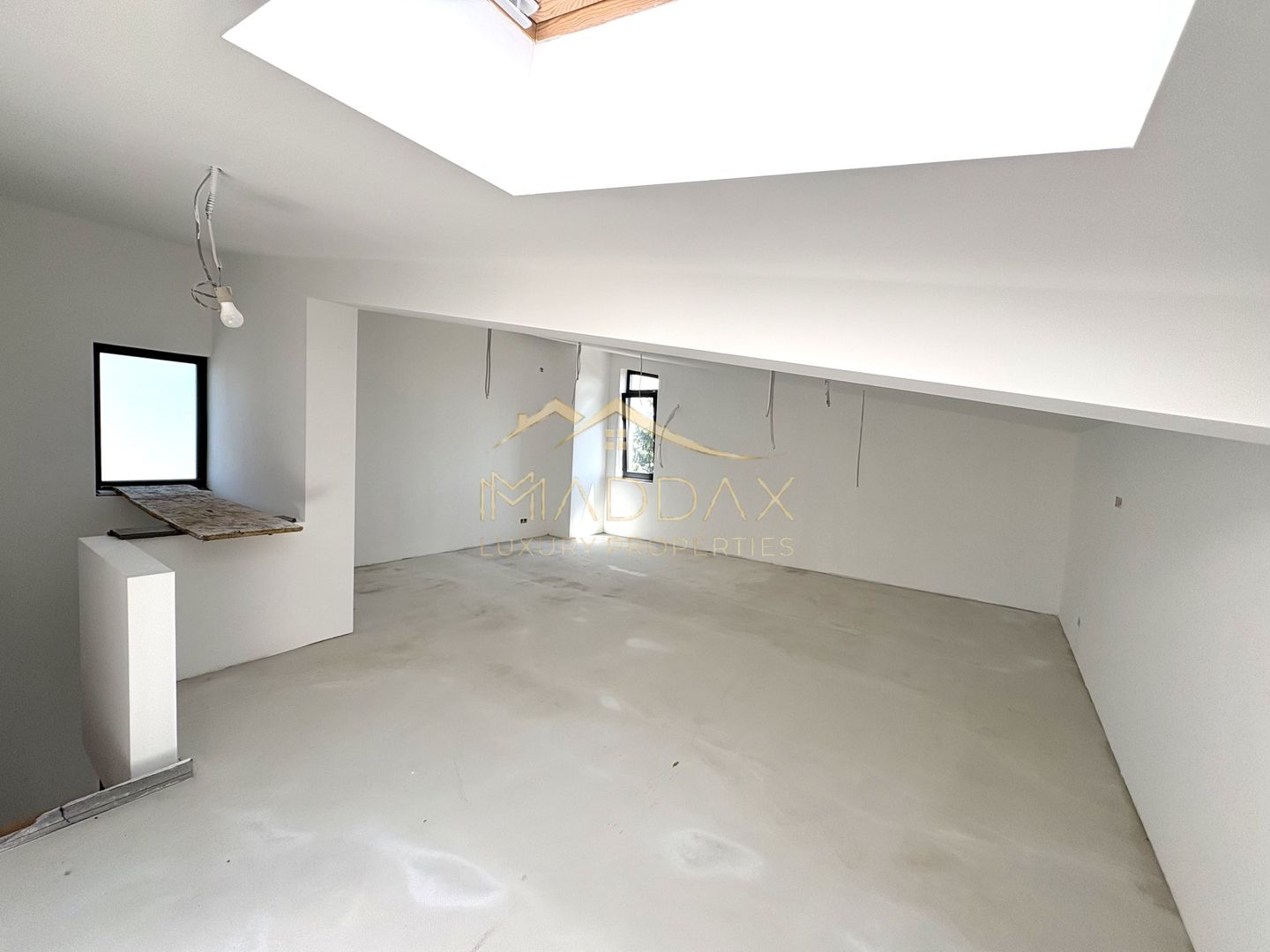 Vila Premium cu 6 camere Tunari  P+1+M ~ Exclusivitate - Poză 49