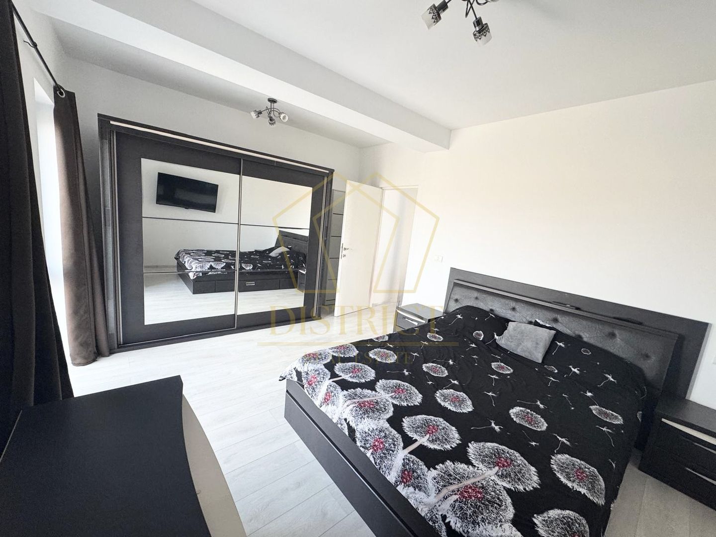 Casa insiruita cu 3 camere | Giroc - Poză 1