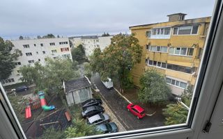 De vânzare apartament 2 camere, Studio Buftea, pregătit de mutat - Poză 11
