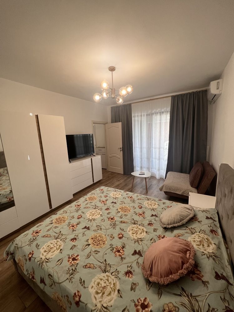 Inchiriez garsoniera Exigent Plaza - Faza 4 (loc parcare inclus) - Poză 1