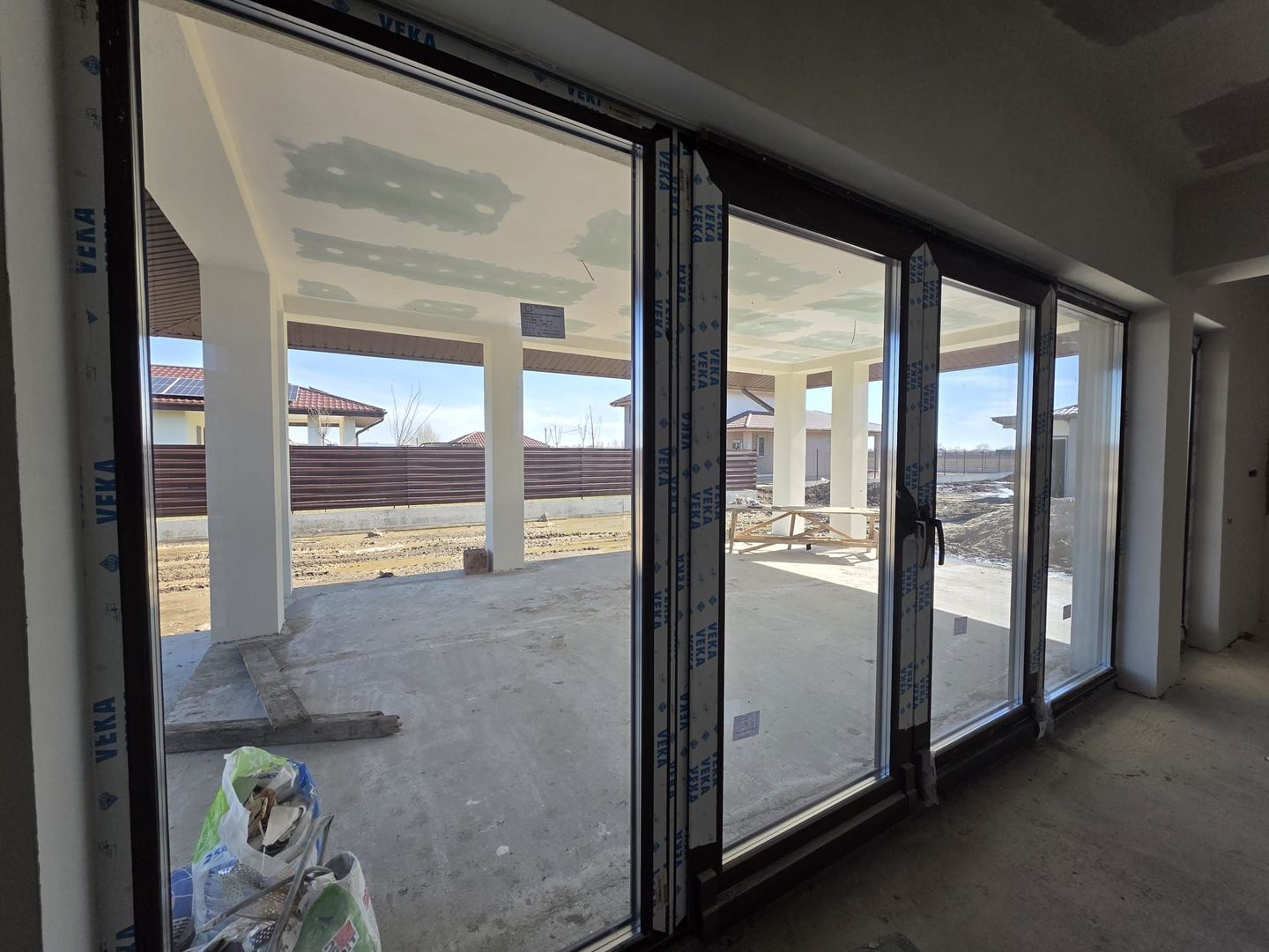 Casa in regim P+1ER de vanzare in Baltoesti - Poză 9