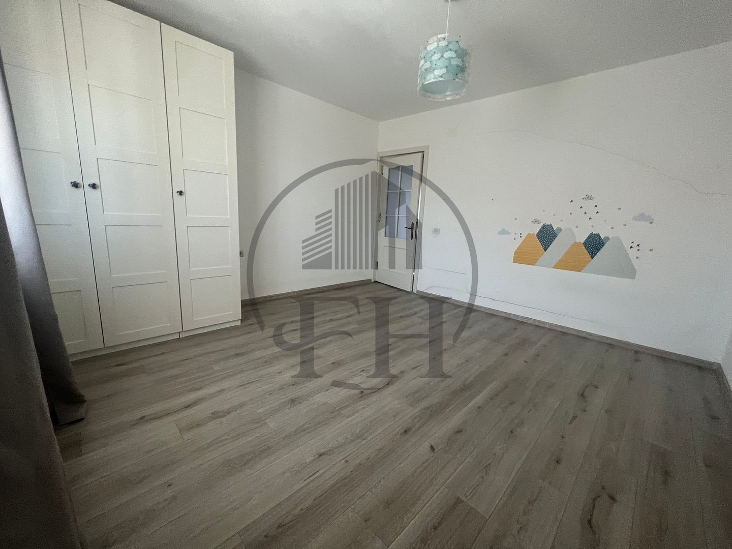 SOLD / VANDUT Casă / Vilă cu 4 camere MAMAIA - Poză 4