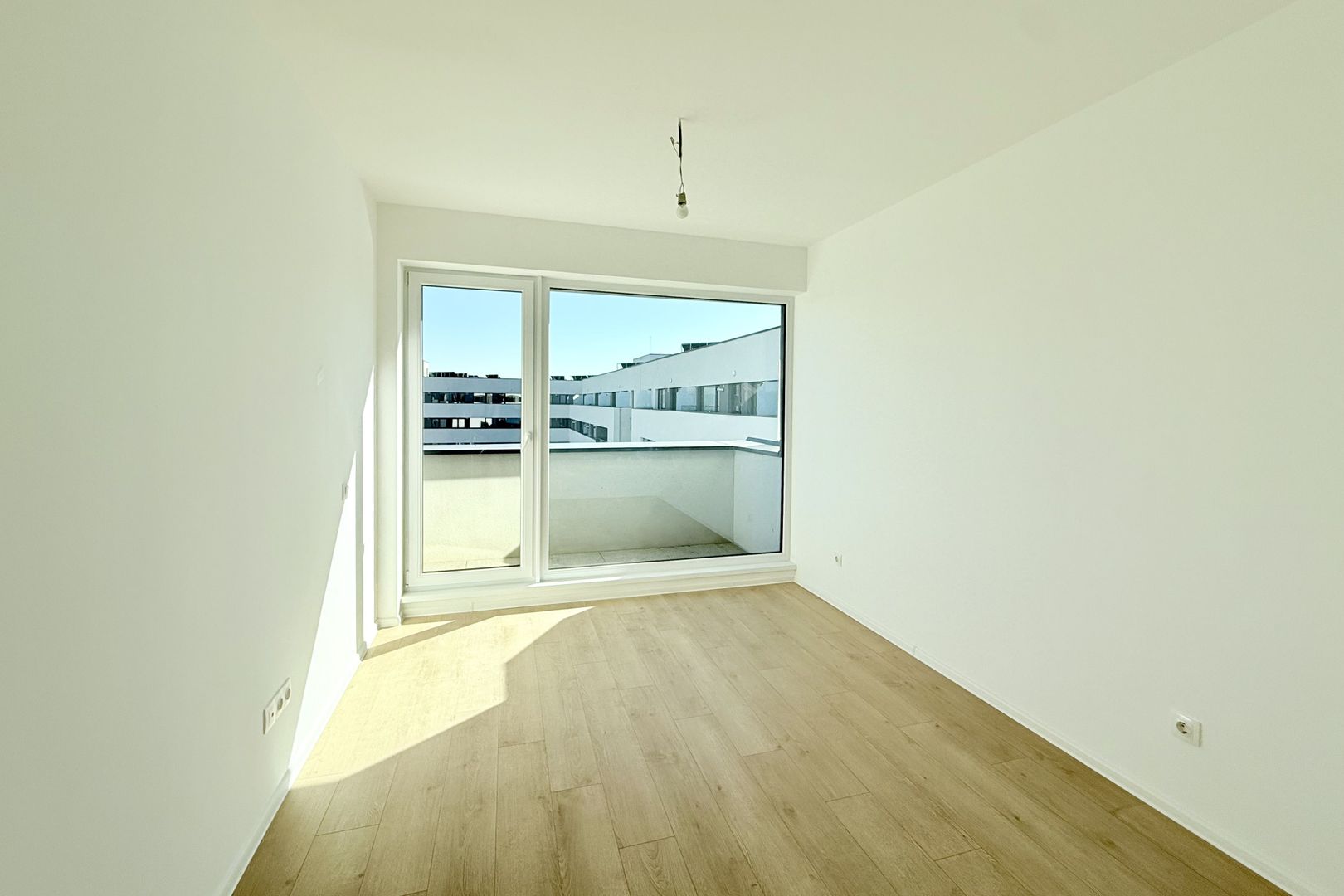 Apartament 4 camere spațios,  Sector 1, amenajat, comision 0% - Poză 12