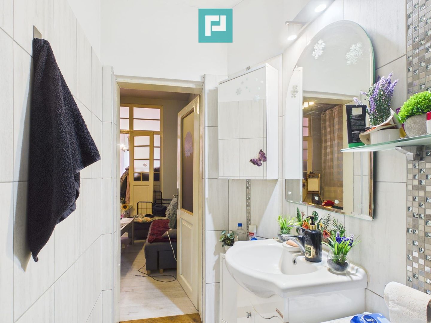 Apartament cu 2 camere, la casă, zona Drăgășani - Poză 13