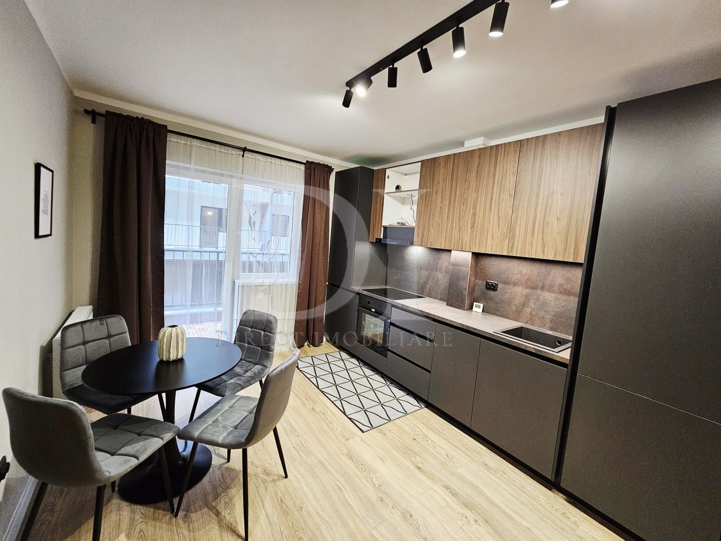 Apartament la cheie | doua dormitoare | Zona Terra - Poză 9