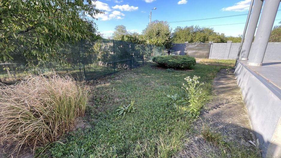 Casa spatioasa cu spatiu de relaxare-zona Blascovici - Poză 26