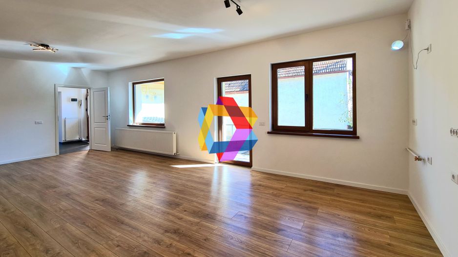 Spatiu birouri de închiriat Brasov - 100 mp # plus-imo.ro - Poză 1