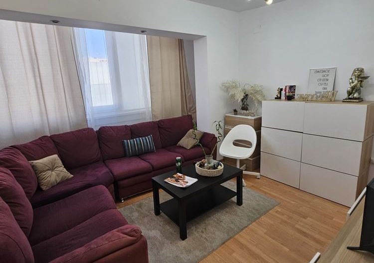 Închiriez apartament 2 camere, Unirii - Cocor, metrou 1 min, Petfriend - Poză 1