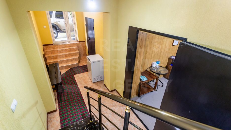 Vânzare, casă, 3 nivele, 200 mp + 10 ari, str. Gura Văii, Rîșcani - Poză 26