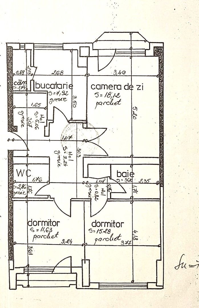 Vanzare Apartament 3 Camere de Prestigiu Stradal  pe Bulevardul Decebal - Poză 9