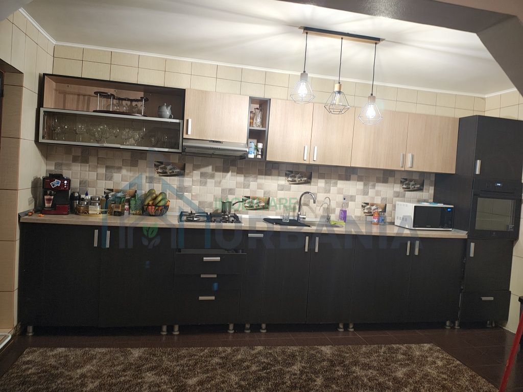 Casa de vânzare. - Poză 8