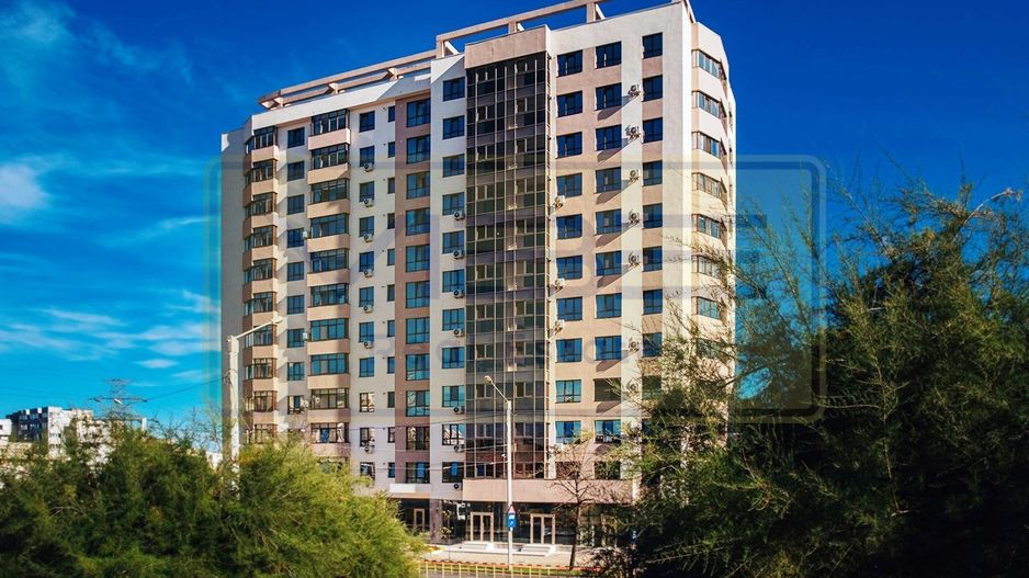 Spatiu la bulevard Nicolina - Rond vechi - Poză 11