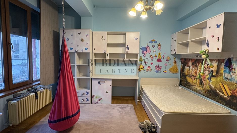 Casă cu 4  camere de închiriat - Vitan - Poză 8