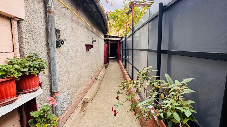 Casa singur in curte zona Dealuri Oradea - Poză 13