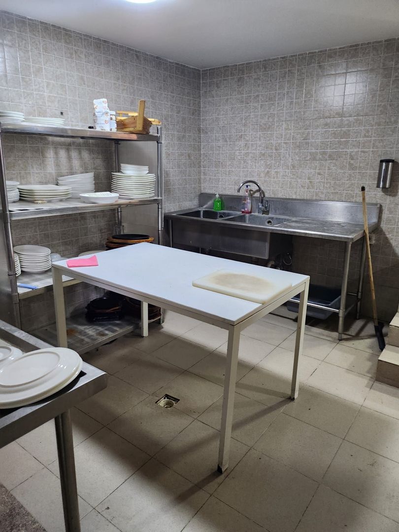 PIPERA/VOLUNTARI  Vilă 3 Nivele Curte & Locuri de Parcare - Gata de Rebranding! - Poză 19