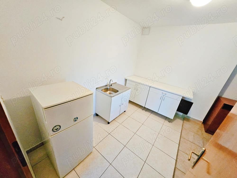 APARTAMENT RECENT RENOVAT/BIROURI ZONA DOMENI - Poză 10