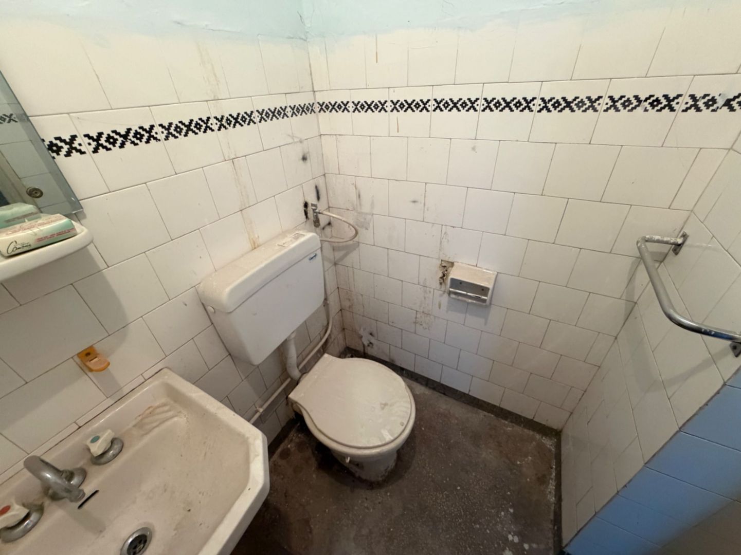 Apartament 3 camere, decomandat - Cugir - Poză 9