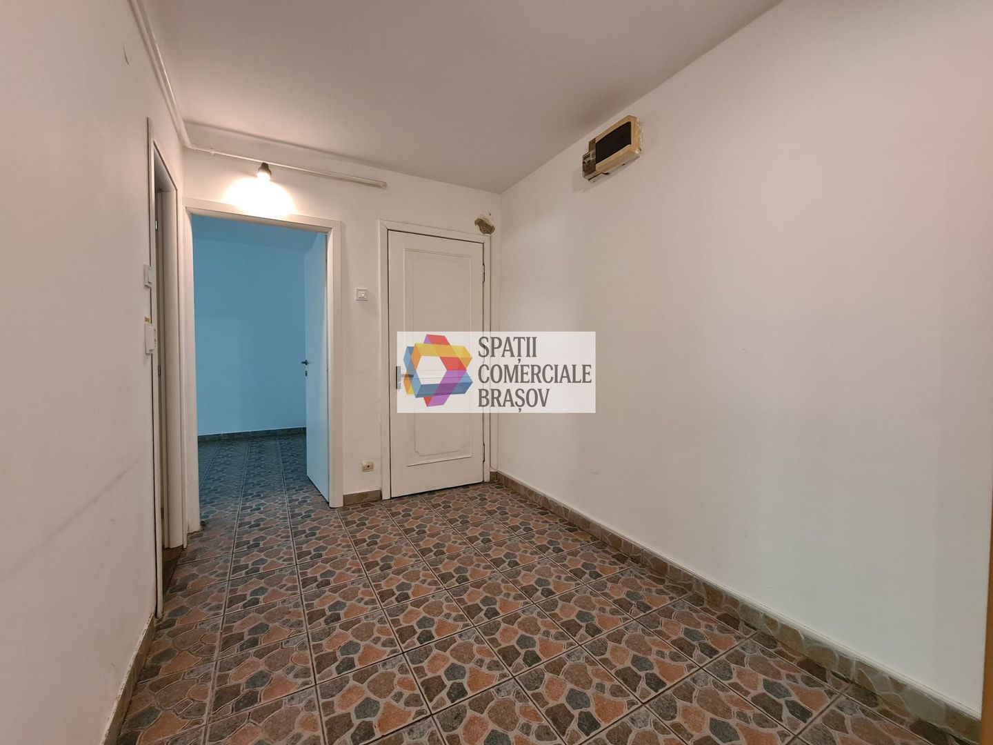 Apartament cu doua camere, zona Racadau 55 mp - Poză 2