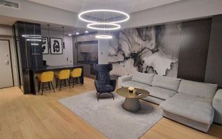 LUX !!! 3 Camere transformate in 2 , terasa de 46mp, mobilat si utilat complet, - Poză 1