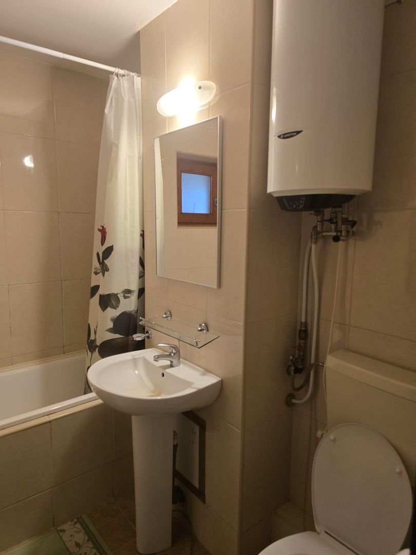Apartament spatios cu doua camere, zona Virtutii - Poză 7
