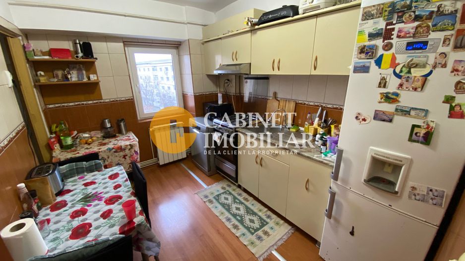 PACURARI - 3 CAMERE DECOMANDAT - ETAJ INTERMEDIAR - Poză 4