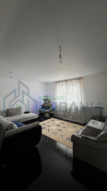 Casă / Vilă cu 5 camere de închiriat în Copou, Iasi - Poză 2