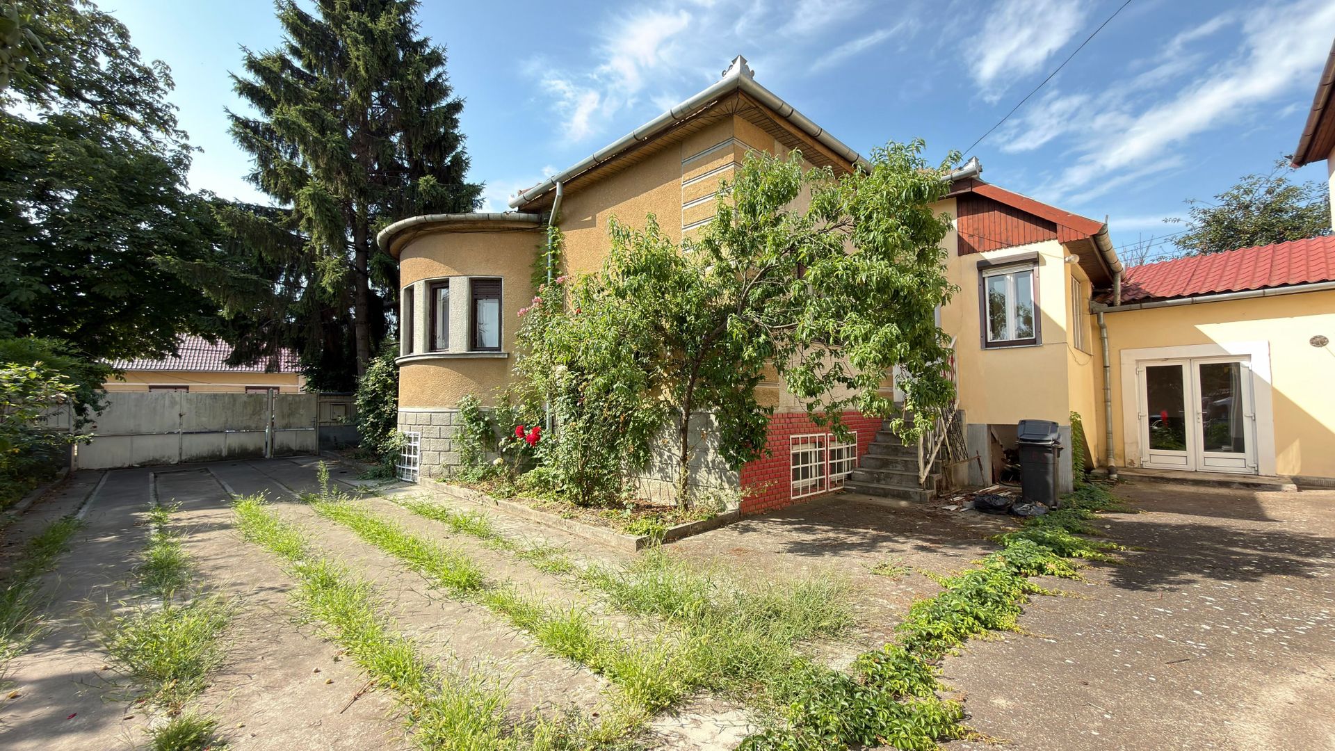 Oportunitate Inchiriere 2 Clădiri cu teren Zonă Centrală – Carei - Poză 2