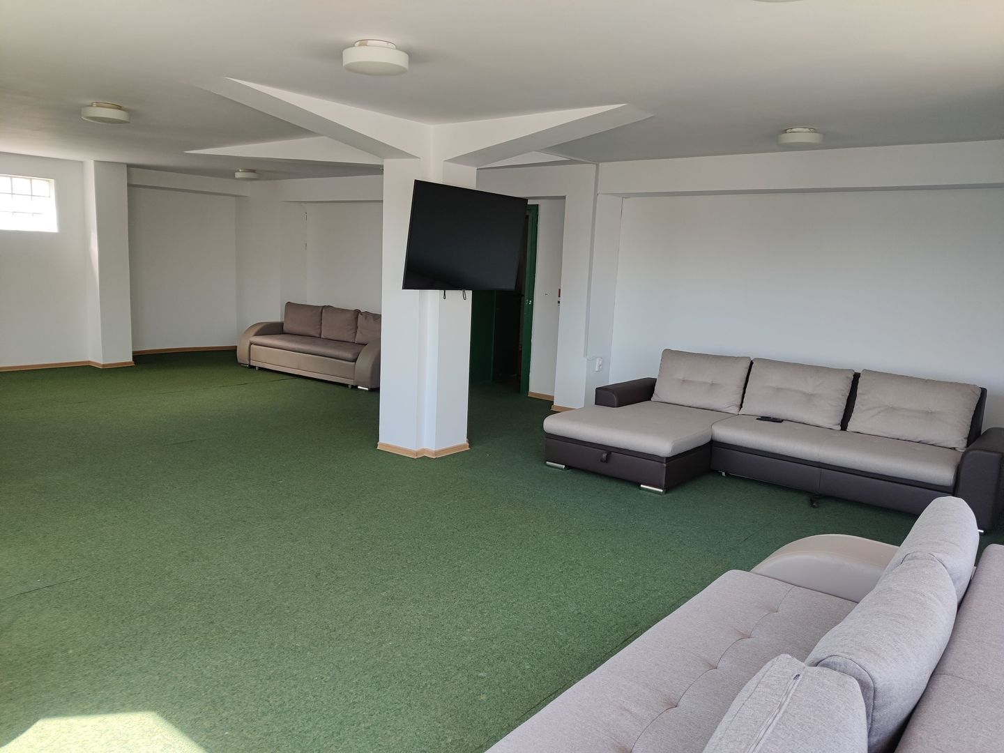 IDEAL PENTRU GRADINITA/SCOALA /AZIL BATRANI / ORFELINAT - Poză 4