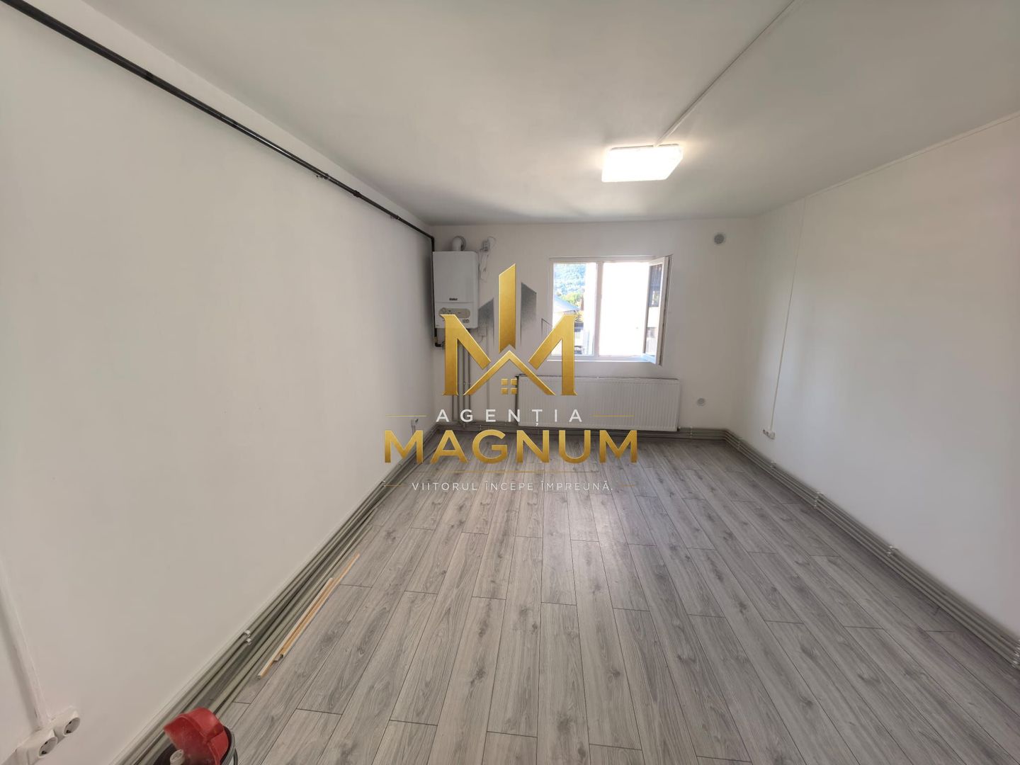 Garsonieră de vanzare | Etaj 2 | Centrală proprie - Poză 1