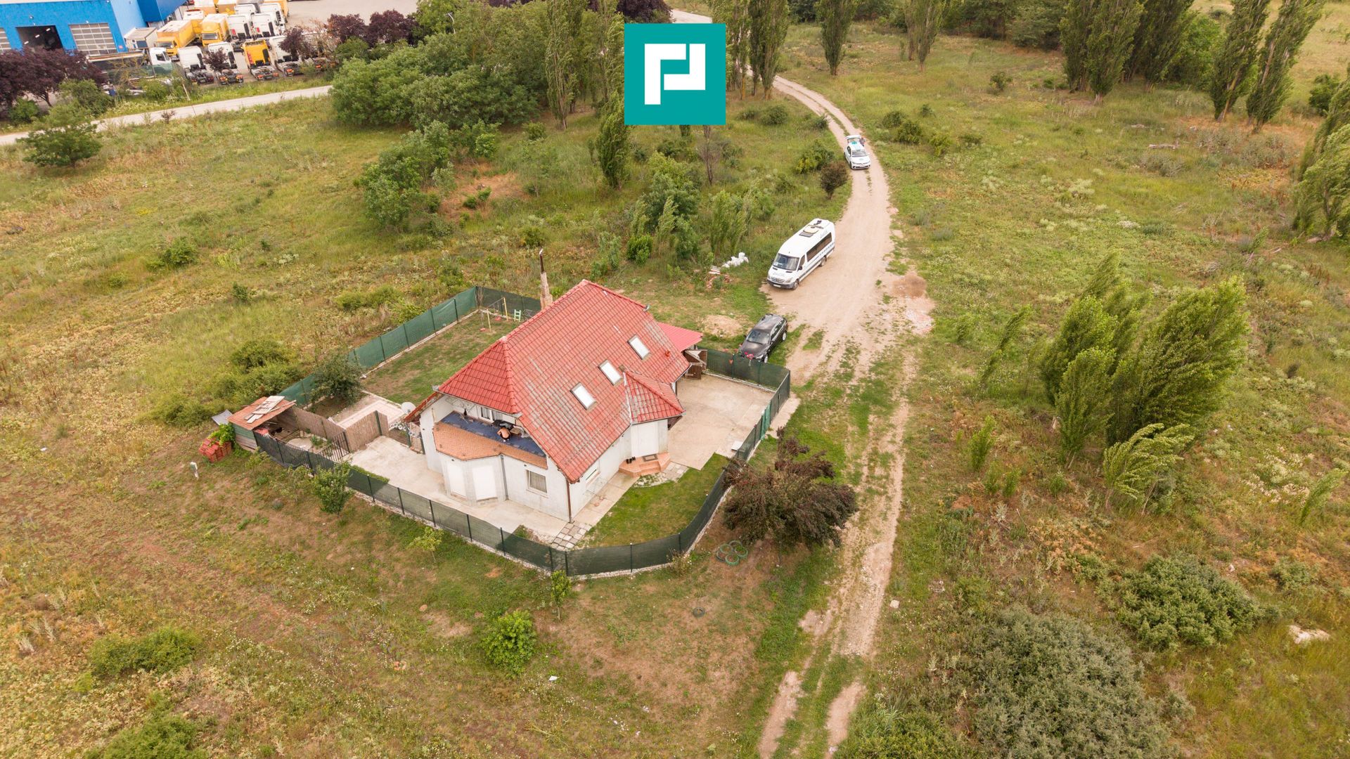 Casă cu mansardă, teren 410 mp - Poză 22