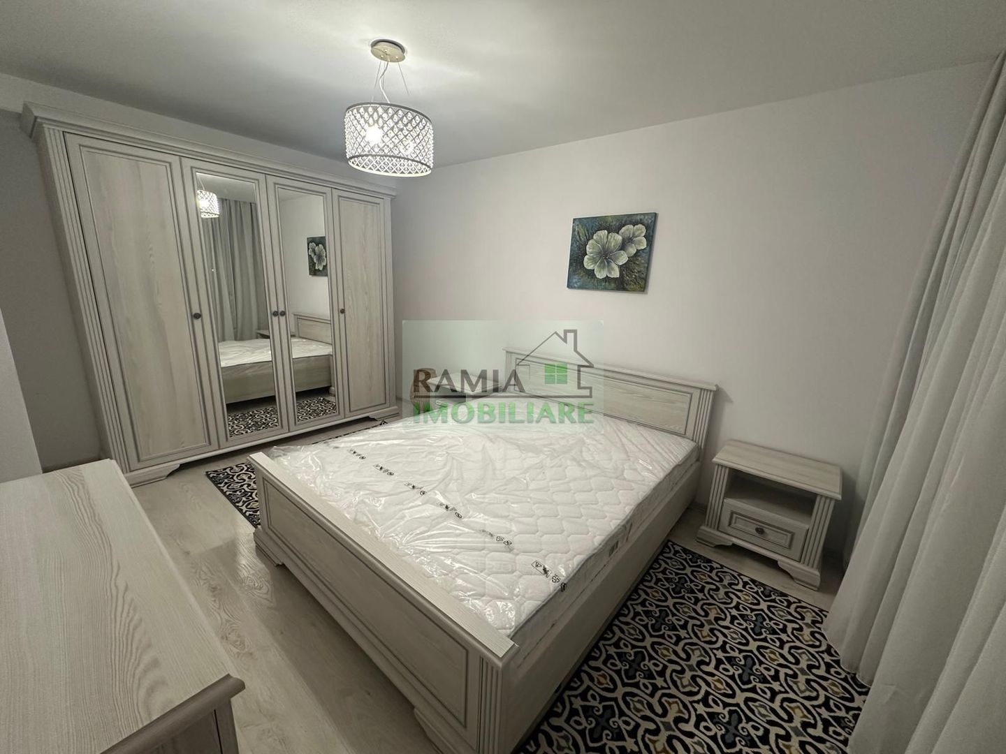 Apartament premium 2 camere, Urban Invest Coresi, Parcare + boxă - Poză 5