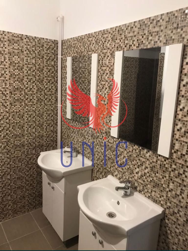 Spatiu de inchiriat in zona 1 Mai - Poză 13