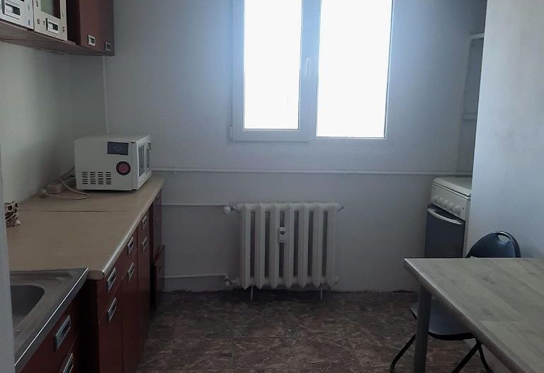 Apartament Luminos cu Vedere la Piscină – Berceni, Strada Izvorul Oltu - Poză 8