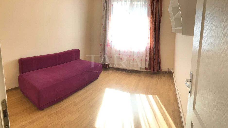Apartament cu 3 camere, decomandat, în zona Pietei Zorilor! - Poză 6