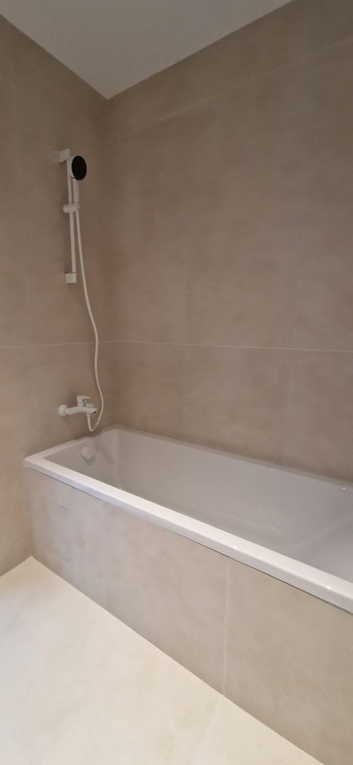 Apartament NOU 2 camere open space 43 mp Bucium 68500 euro - Poză 5