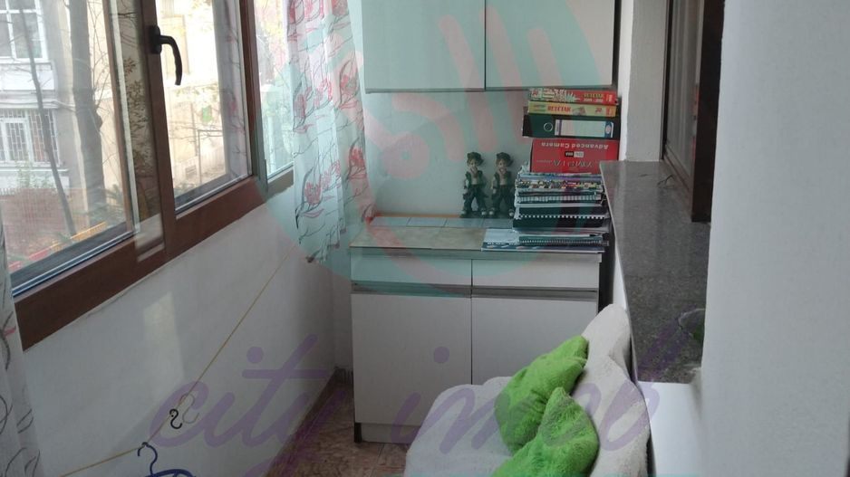 Apartament cu 3 camere la Metrou Timpuri Noi - Poză 6