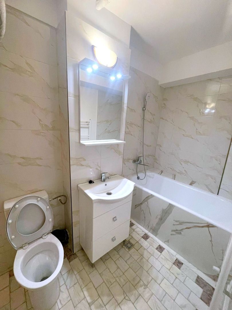 De vanzare – Apartament 3 camere   -R-uri -  Mazepa 1 - Poză 16