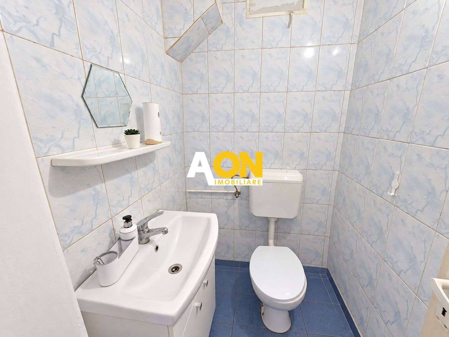 Spatiu comercial versatil, 4 camere, 2 bai, 72 mp utili, Cetate - Poză 5
