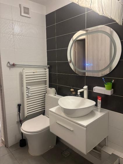 Apartament 3 camere de închiriat Apărătorii Patriei - Poză 10