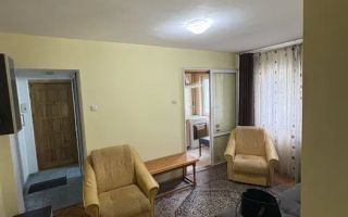 🏢Apartament 2 camere, et.3/4  📍Podu Roș - Poză 1