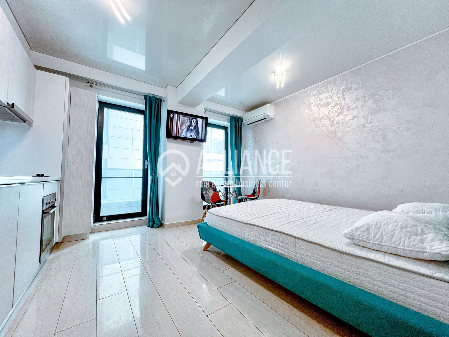 MAMAIA(COD 05)  - Studio Premium , Vedere spre Lac - Poză 1